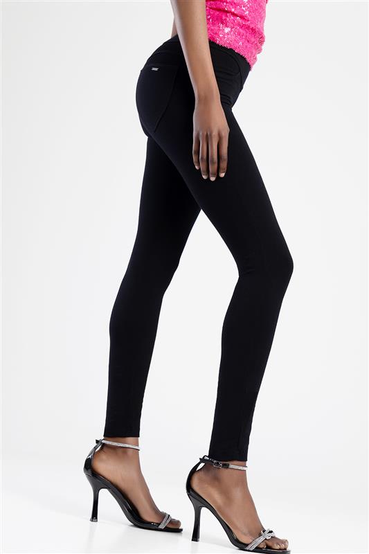 Sissy Boy Peaches Black