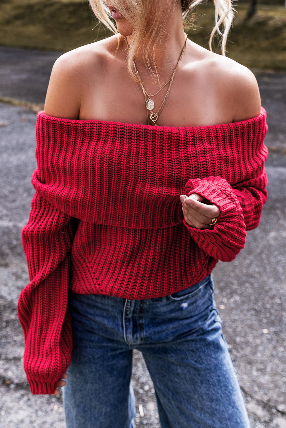 Red Off-the-shoulder Knit Jersey
