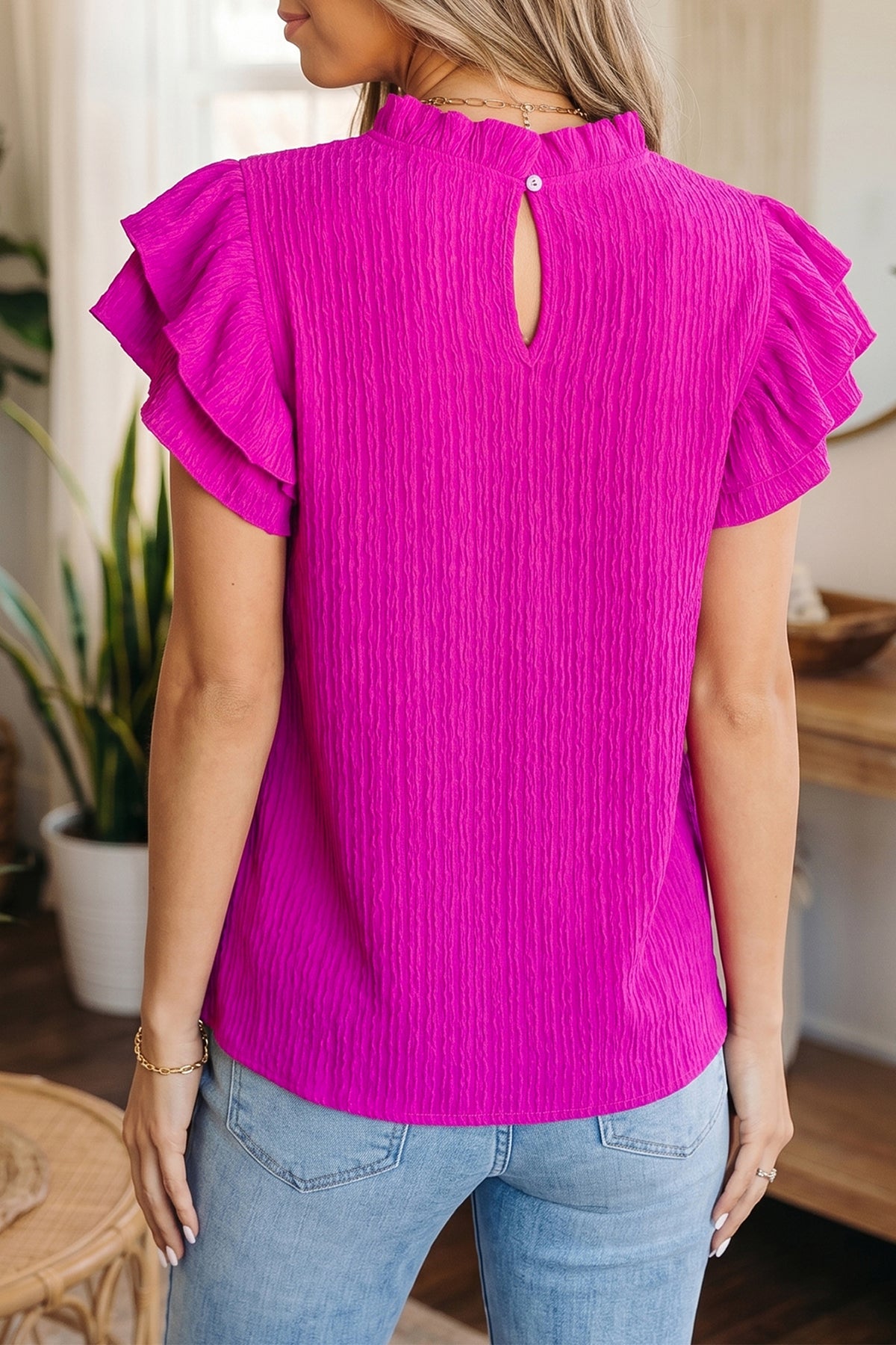 Textured Ruffle Short Sleeve Blouse