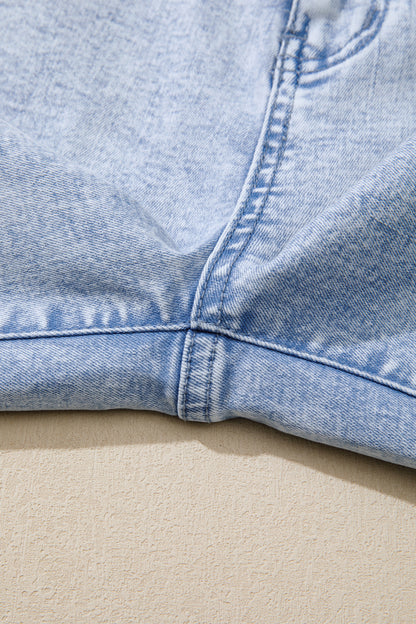 Light Washed Barrel Jeans