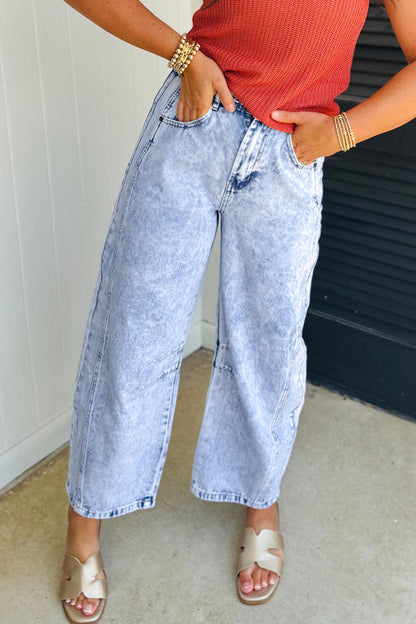 Light Washed Barrel Jeans