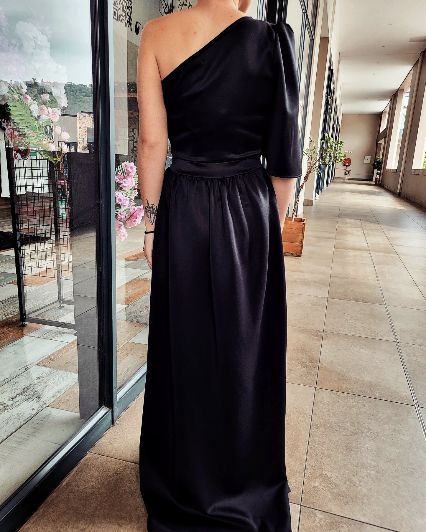 Black One Shoulder Evening Dress