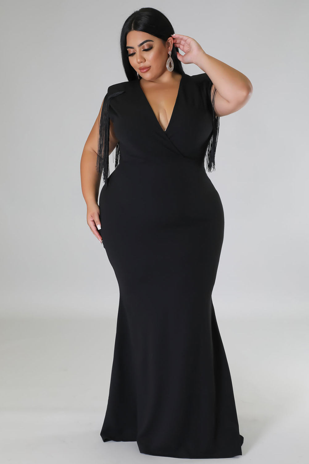 Long black maxi on sale dress plus size